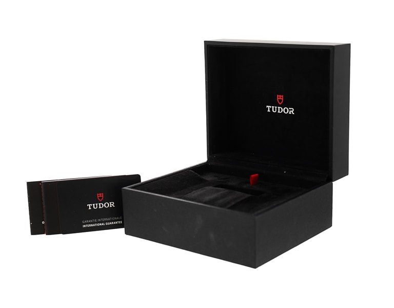 Tudor Black Bay GMT M79830RB-0002